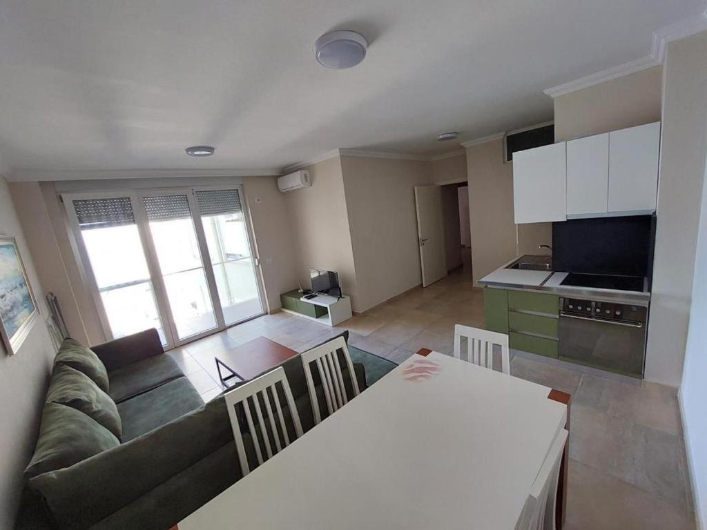Holiday Home Apartment Sakes